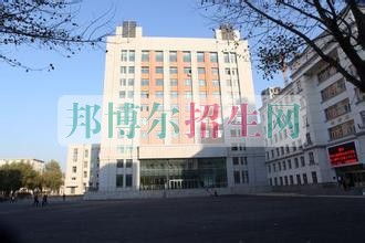 黑龍江旅游職業(yè)技術(shù)學(xué)院招生辦聯(lián)系電話(huà)
