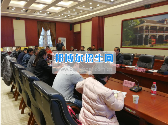 畢節(jié)地區(qū)工業(yè)學校領(lǐng)導(dǎo)率隊到省水利水電職業(yè)技術(shù)學院參觀學習