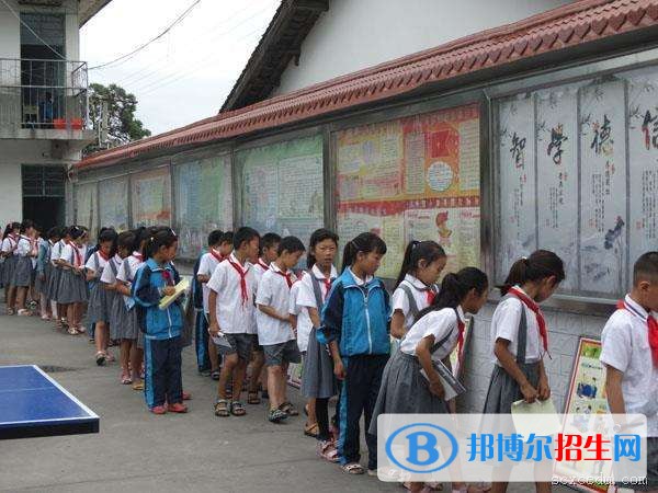 西昌交通技工學(xué)校2018年報名條件、招生對象