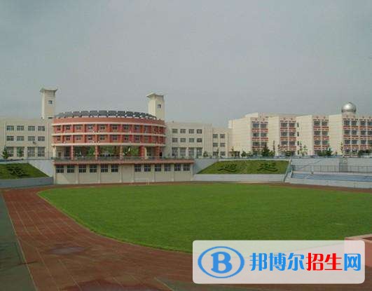 山東勞動(dòng)職業(yè)技術(shù)學(xué)院?jiǎn)握泻?jiǎn)章