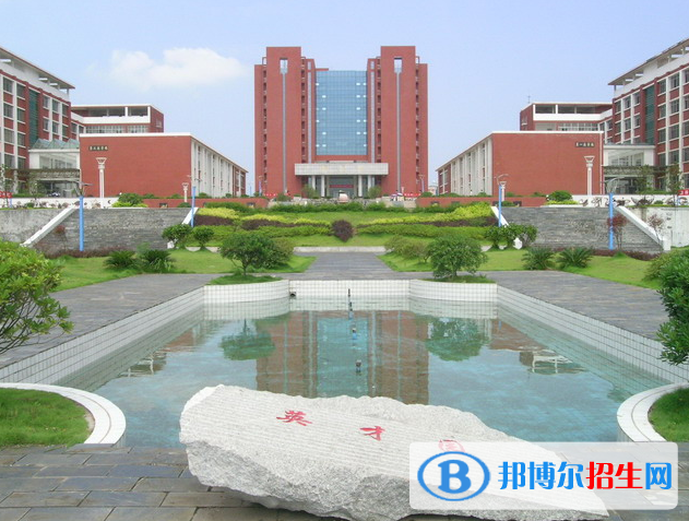 湖南工業(yè)職業(yè)技術(shù)學(xué)院單招成績查詢時(shí)間