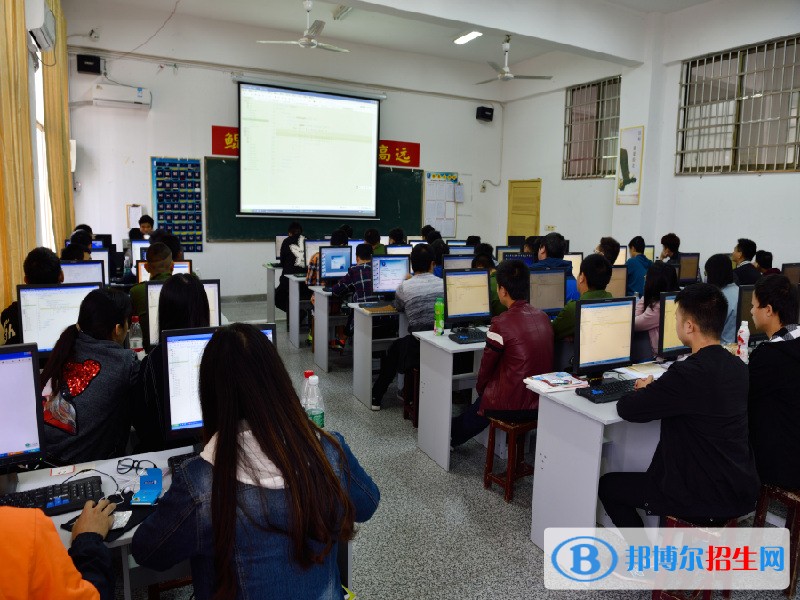 瀟湘職業(yè)學(xué)院?jiǎn)握谐煽?jī)查詢時(shí)間