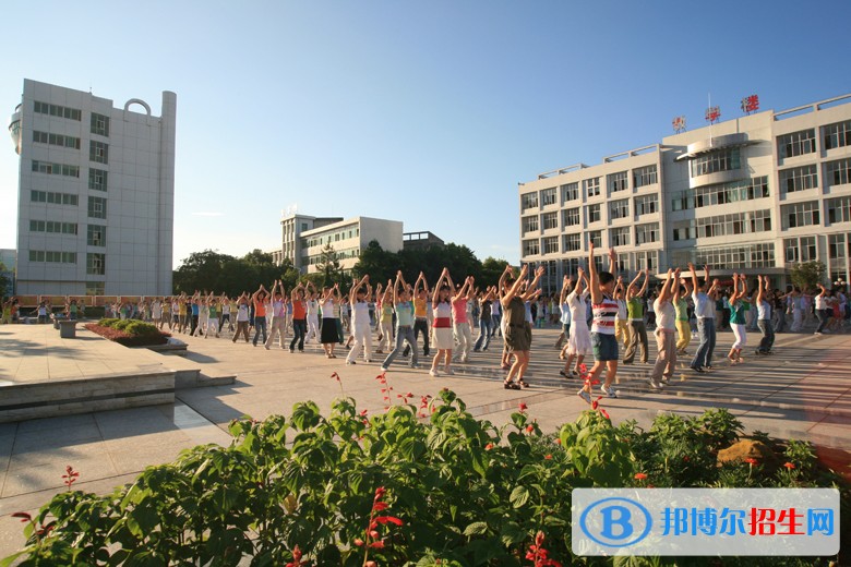 江西醫(yī)學高等?？茖W校2019年單招錄取分數(shù)線