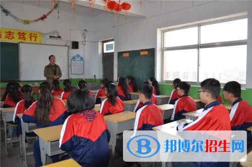 五臺(tái)縣職業(yè)中學(xué)2019年報(bào)名條件、招生對(duì)象