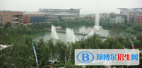 四川師范大學幼師學院五年制大專學校地址