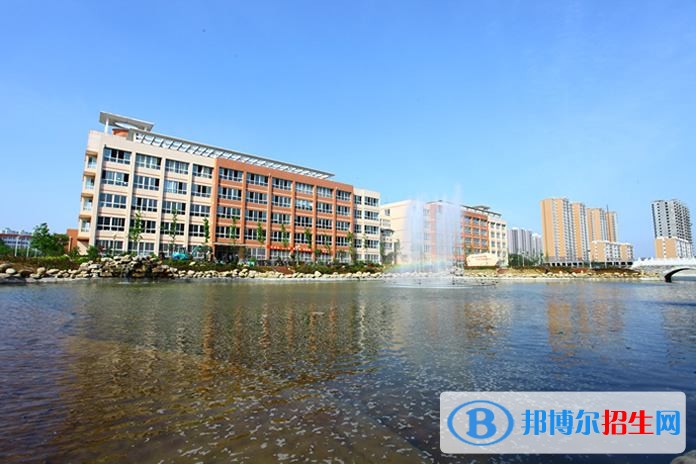南陽職業(yè)學(xué)院單招報名條件