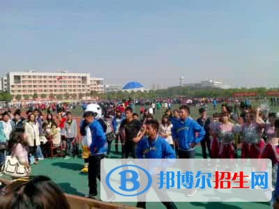 廣東華文法商中等職業(yè)學(xué)校招生辦聯(lián)系電話(huà)