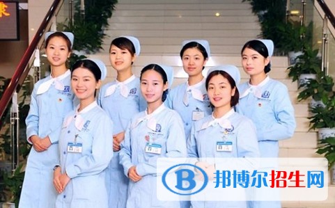 成都成醫(yī)一附院護士學校招生辦聯(lián)系電話