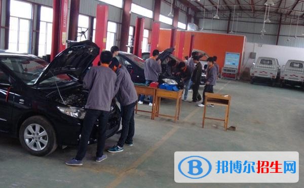 現(xiàn)代汽車、摩托車維修專業(yè)2