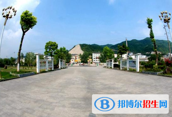銅仁職業(yè)技術學院1