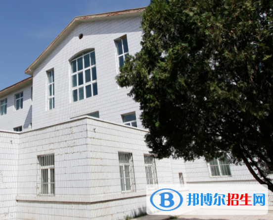 甘肅畜牧工程職業(yè)技術(shù)學(xué)院五年制大專2020年報(bào)名條件、招生要求、招生對(duì)象