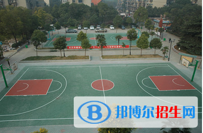 武漢建設(shè)學(xué)校2020年報名條件、招生要求、招生對象