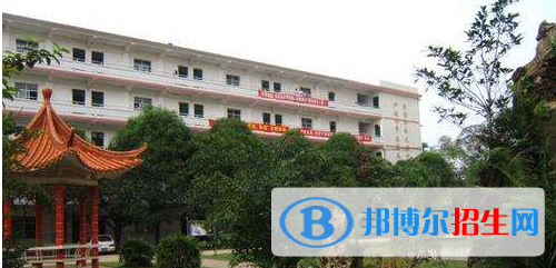 重慶萬州商貿(mào)中等專業(yè)學(xué)校怎么樣、好不好
