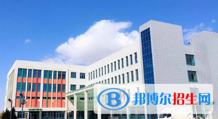 甘肅東方技工學(xué)校2020年招生辦聯(lián)系電話(huà)