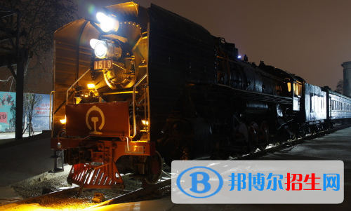 六盤水2020年去鐵路學(xué)校學(xué)什么專業(yè)好
