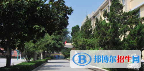 陜西藍(lán)天民航技師學(xué)院2020年報(bào)名條件、招生要求、招生對象