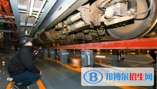 金昌2020年男生讀什么鐵路學校