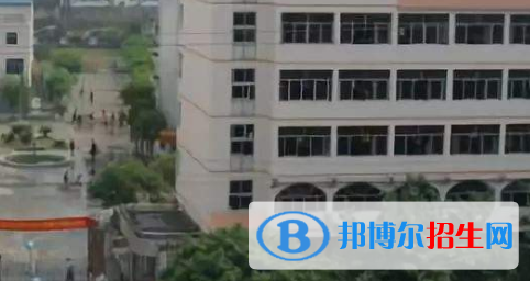 南寧財(cái)貿(mào)管理學(xué)校怎么樣、好不好