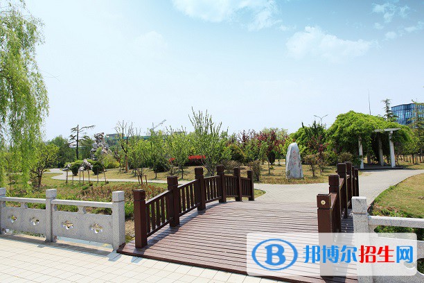 鹽城工業(yè)職業(yè)技術(shù)學(xué)院怎么樣、好不好