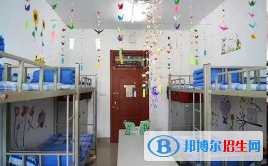 河北藝術職業(yè)中學2020年宿舍條件