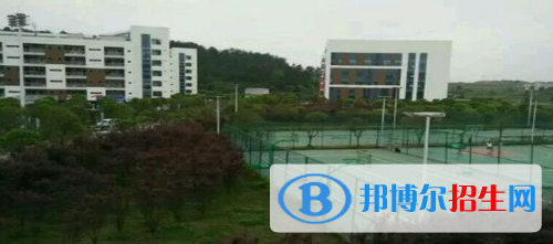 黔南民族幼兒師范高等?？茖W(xué)校五年制大專怎么樣、好不好
