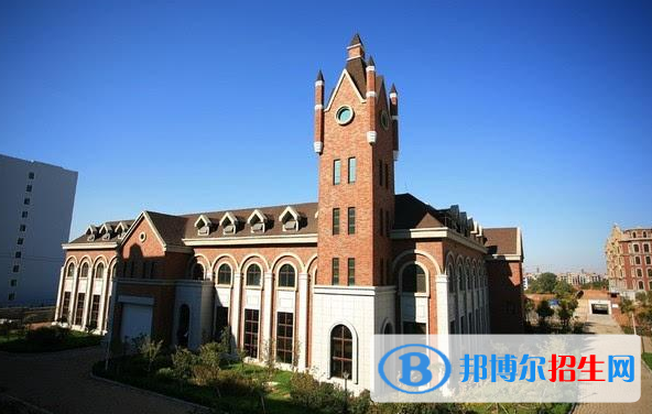 牛津國際公學(xué)成都學(xué)校初中部怎么樣、好不好