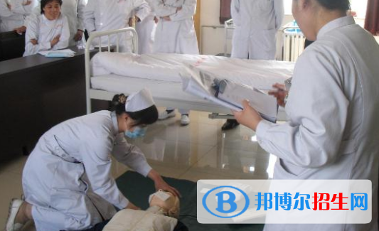 廣東2020年設有衛(wèi)校的公辦大專學校