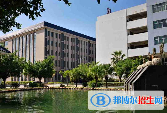 廣東南方職業(yè)學院網(wǎng)站網(wǎng)址