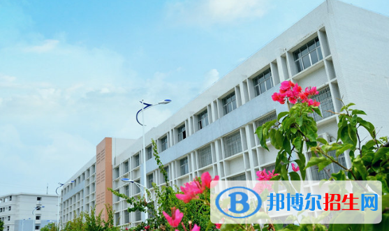廣東南方職業(yè)學(xué)院怎么樣、好不好