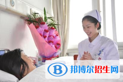 甘肅2020年女生讀衛(wèi)校學什么專業(yè)好