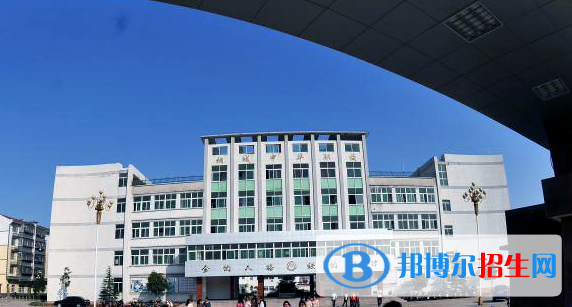 桐城中華職業(yè)學(xué)校2021年報名條件、招生要求、招生對象