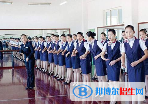 武漢2021年航空服務(wù)學(xué)校都有什么專(zhuān)業(yè)