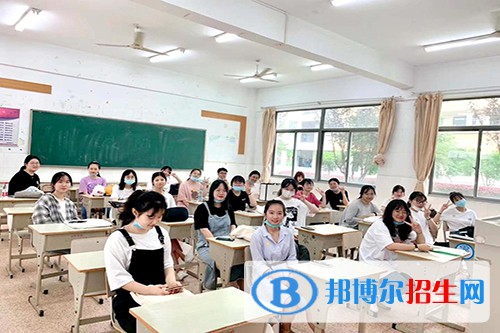 江蘇省吳中中等專(zhuān)業(yè)學(xué)校2021年報(bào)名條件、招生要求、招生對(duì)象