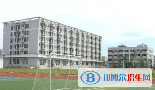 珠海工貿(mào)技工學校2021年報名條件、招生要求、招生對象