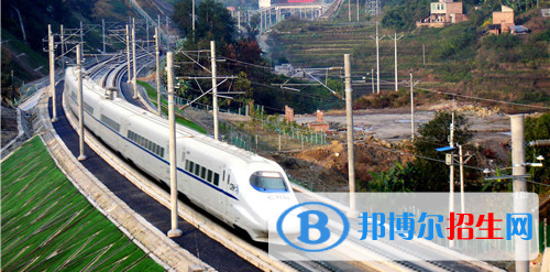 廣西2021年哪個大專學(xué)校的鐵路學(xué)校好
