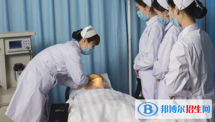 廣州2021年在衛(wèi)校學(xué)什么專(zhuān)業(yè)好