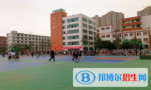成都2021年上什么中專(zhuān)學(xué)校最有前途
