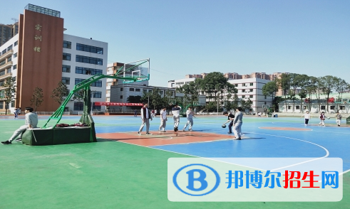 成都2021年上什么中專學(xué)校最好