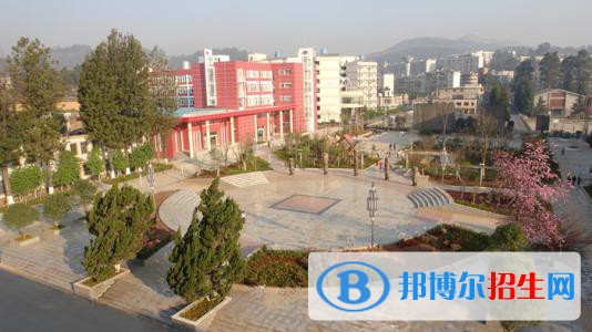 云南旅游職業(yè)學(xué)院五年制大專2021年學(xué)費(fèi)、收費(fèi)多少