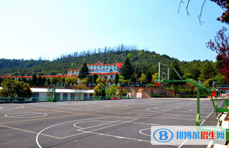 云南科技信息職業(yè)學(xué)院五年制大專2021年學(xué)費(fèi)、收費(fèi)多少