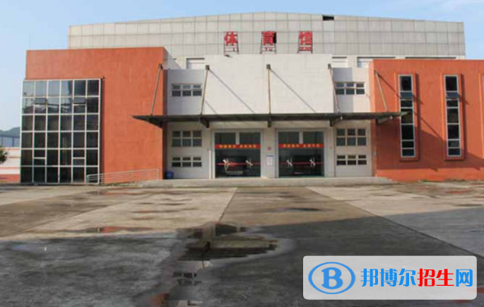 四川2021年中專學校是中專嗎