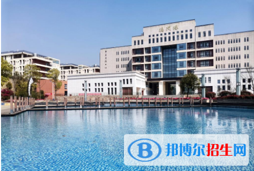 貴陽(yáng)2021年計(jì)算機(jī)學(xué)校較好的大專學(xué)校