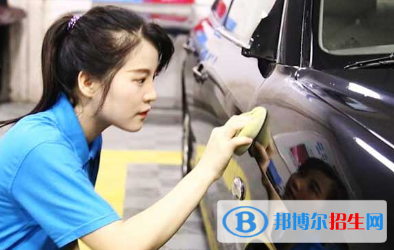 貴陽2021年汽修學校什么專業(yè)適合女生