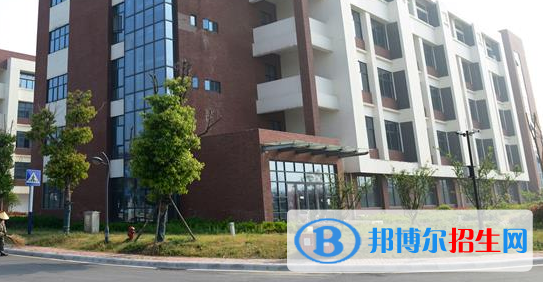 舒城職業(yè)學校2021年宿舍條件