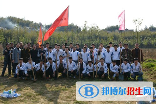 安徽材料工程學(xué)校2021年報(bào)名條件、招生要求、招生對(duì)象