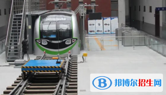 貴州2021年軌道交通學(xué)校的分數(shù)線