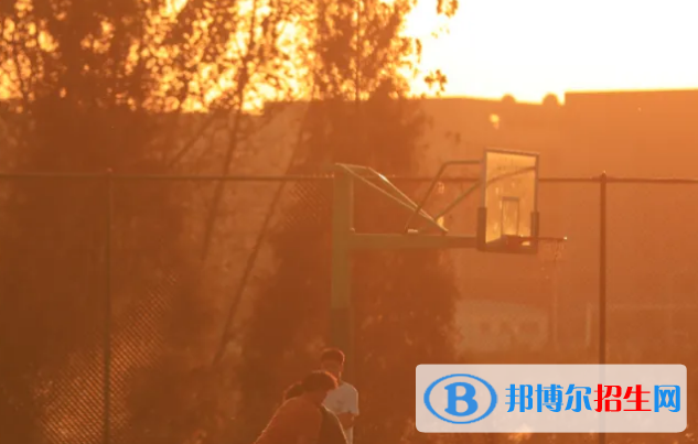 貴州2022年沒(méi)有畢業(yè)證可以讀中專學(xué)校嗎