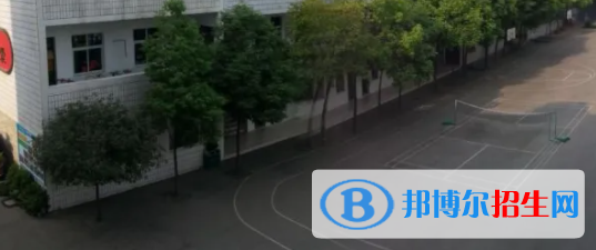 天府新區(qū)成人中等專業(yè)學校怎么樣、好不好