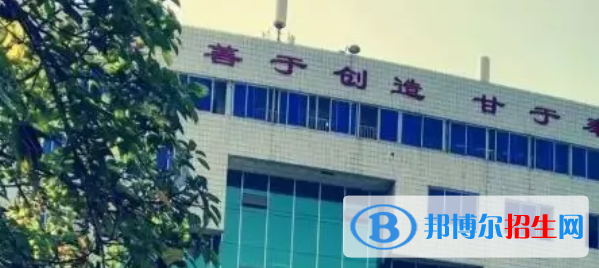成都實(shí)用工程技術(shù)學(xué)校2022年報(bào)名條件、招生要求、招生對(duì)象