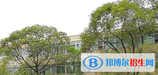 四川省人民醫(yī)院護(hù)士學(xué)校2022年報(bào)名條件、招生要求、招生對象